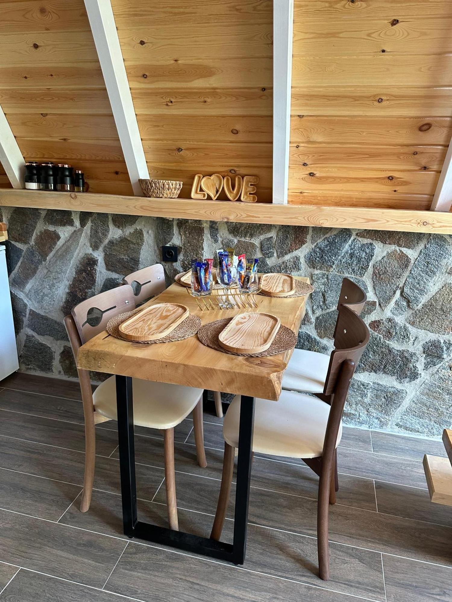 Bed and Breakfast Ruby Bungalov Dogal Yasam Evleri à Pazar  Extérieur photo