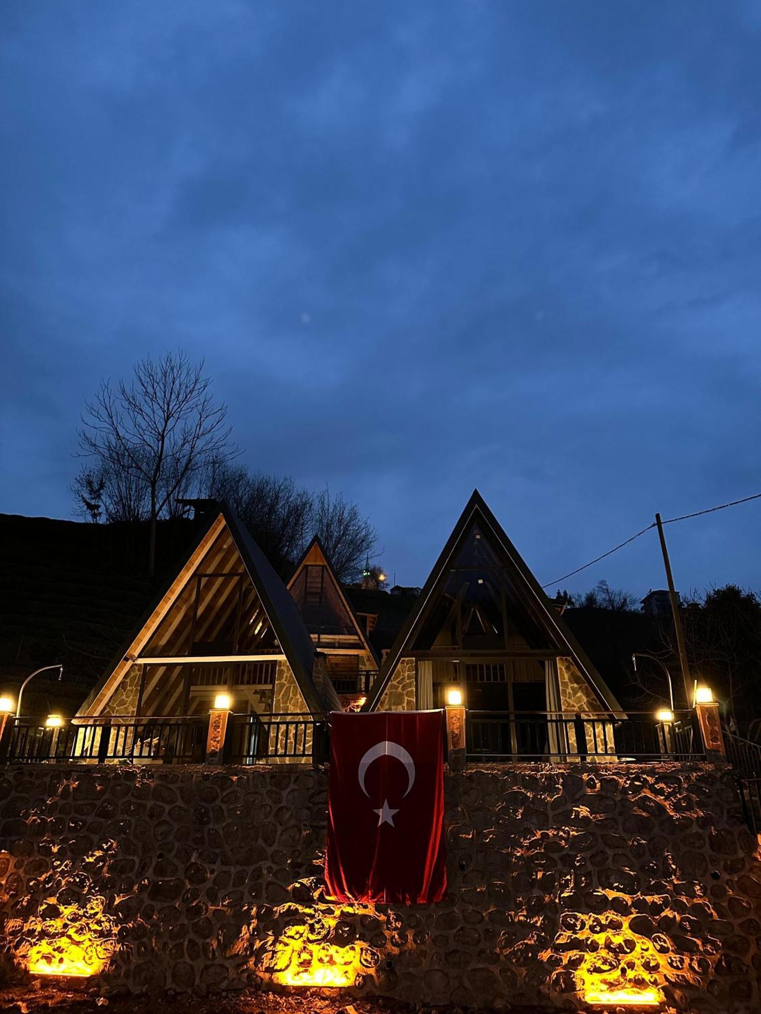 Bed and Breakfast Ruby Bungalov Dogal Yasam Evleri à Pazar  Extérieur photo